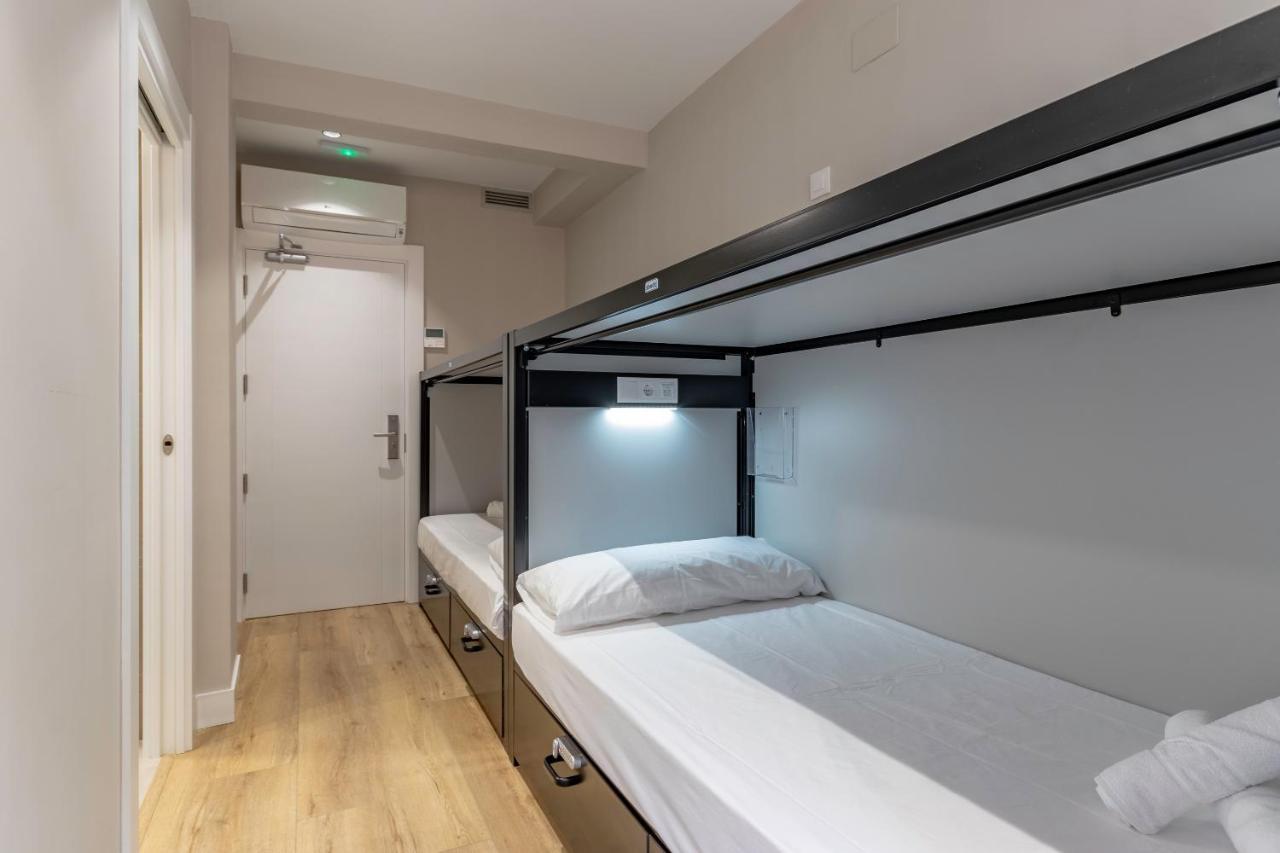 Uri Hostel Bilbao Rooms Exterior foto